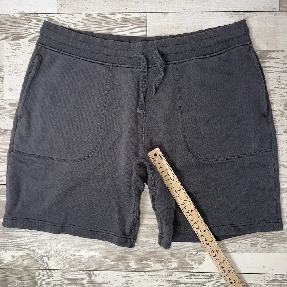 Banana Republic Organic Cotton Sweat Shorts Men's Large Gray Drawstring Casual
